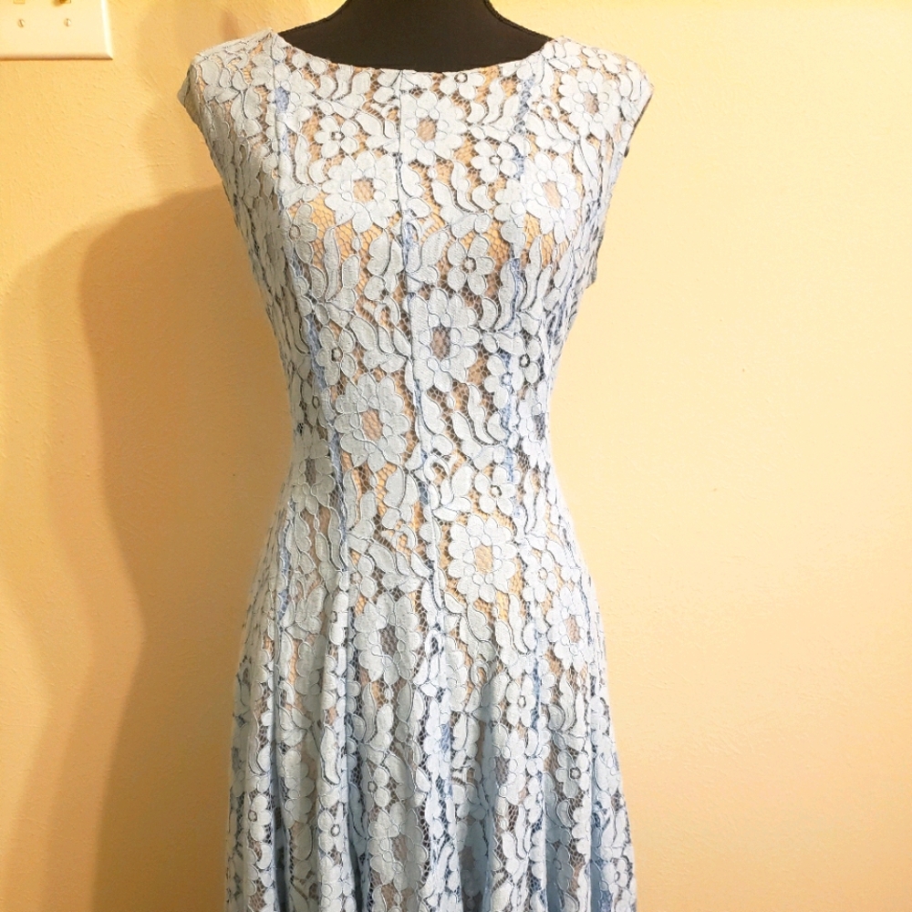 🚩2 for$30 Gabby Skye Lace dress